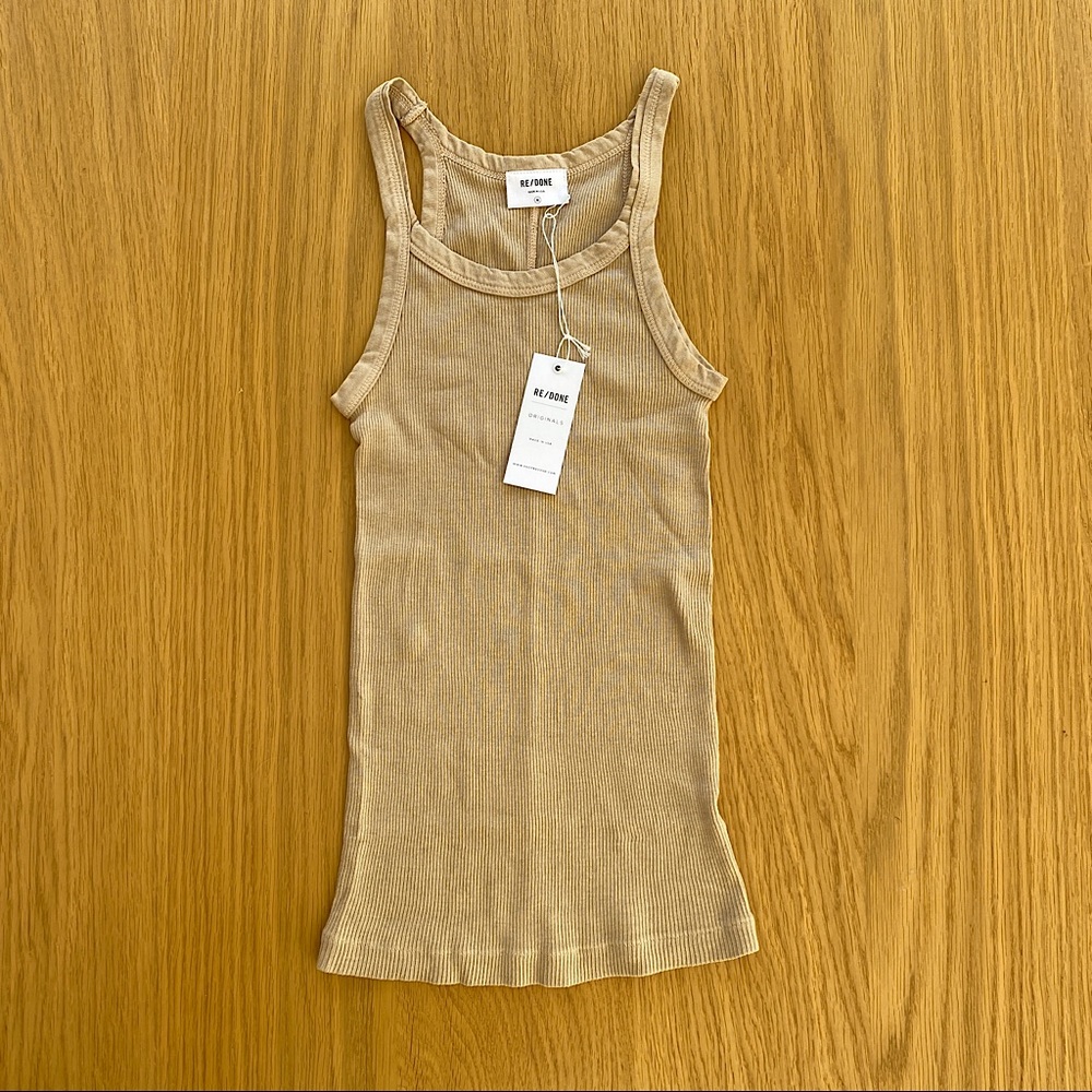 NWT RE/DONE sand Ribbed Tank , M 🤎